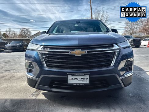 Used 2022 Chevrolet Traverse LS image 17