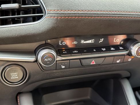 Certified 2024 MAZDA MAZDA3 s image 51