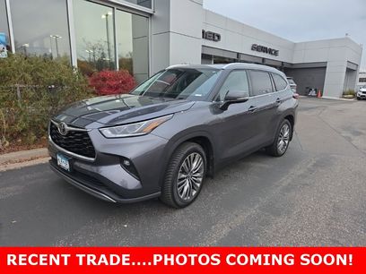 Used 2022 Toyota Highlander Platinum