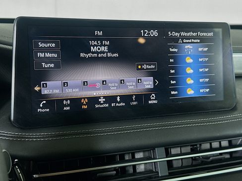 Used 2023 INFINITI QX60 Luxe w/ Cargo Package AWD/4WD image 19