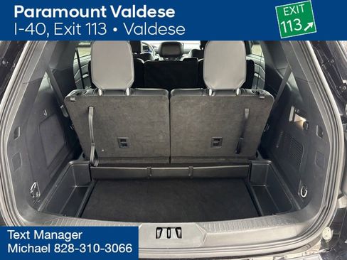 Used 2025 Ford Explorer ST-Line w/ ST-Line Street Pack image 3