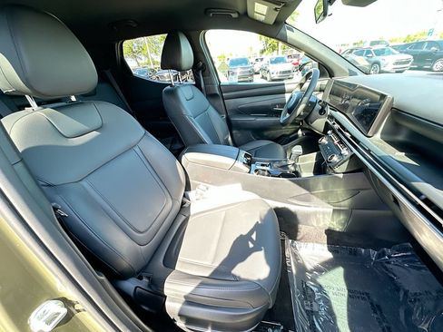 Used 2025 Hyundai Santa Cruz SEL FWD image 25