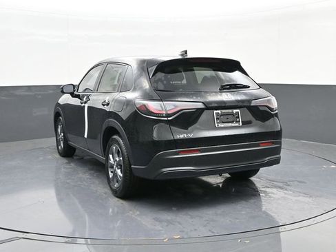 New 2026 Honda HR-V LX image 8