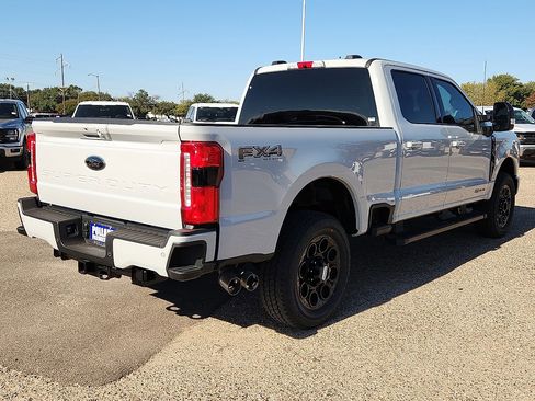 New 2026 Ford F250 Lariat w/ Black Appearance Package image 3