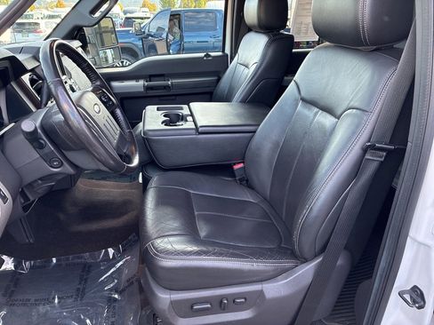 Used 2013 Ford F350 Lariat w/ Camper Pkg image 29