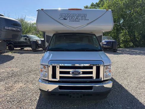 Used 2022 Ford E-350 and Econoline 350 Super Duty w/ Motorhome Prep Package RWD image 13