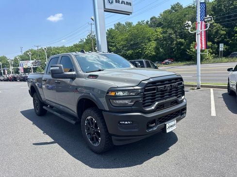 New 2026 RAM 2500 Warlock AWD/4WD image 2