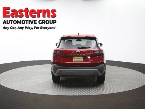 Used 2023 Nissan Rogue S AWD/4WD image 37
