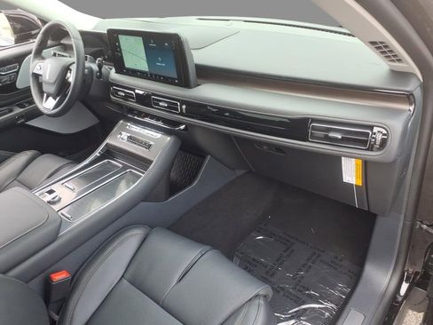 New 2026 Lincoln Aviator Reserve AWD/4WD image 12