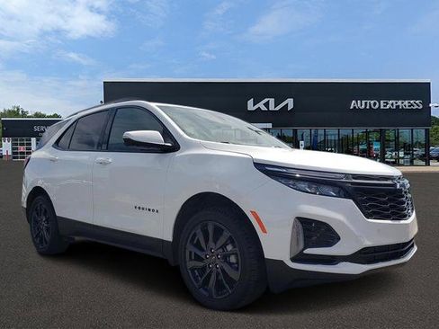 Used 2024 Chevrolet Equinox RS AWD/4WD image 1