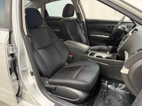 Used 2017 Nissan Altima 2.5 S w/ Power Driver Seat Package image 32