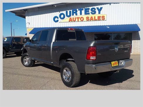 Used 2011 RAM 2500 SLT image 5