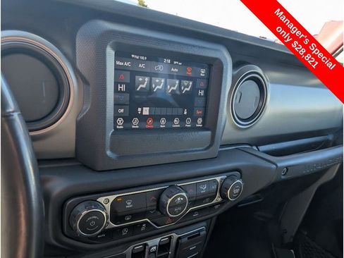 Used 2021 Jeep Wrangler Unlimited Sport image 20