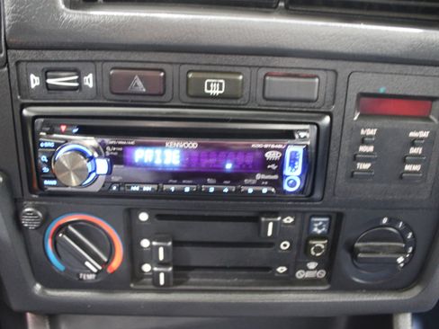 Used 1986 BMW 325 Sedan image 11