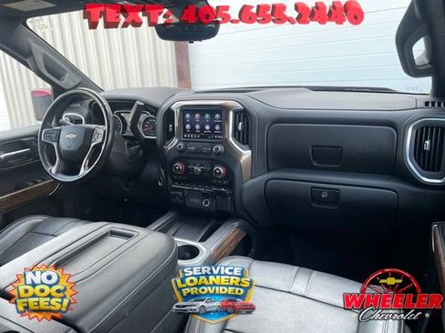 Used 2019 Chevrolet Silverado 1500 High Country w/ Technology Package AWD/4WD image 14