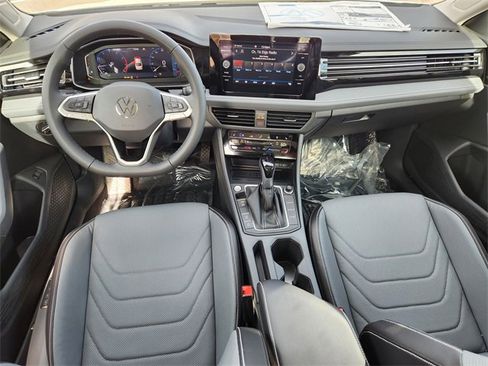 New 2026 Volkswagen Jetta SEL image 24