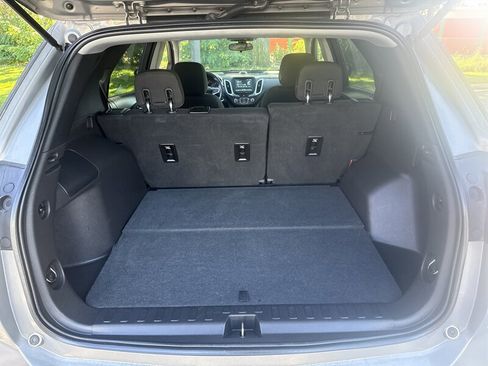 Used 2018 Chevrolet Equinox LT image 19