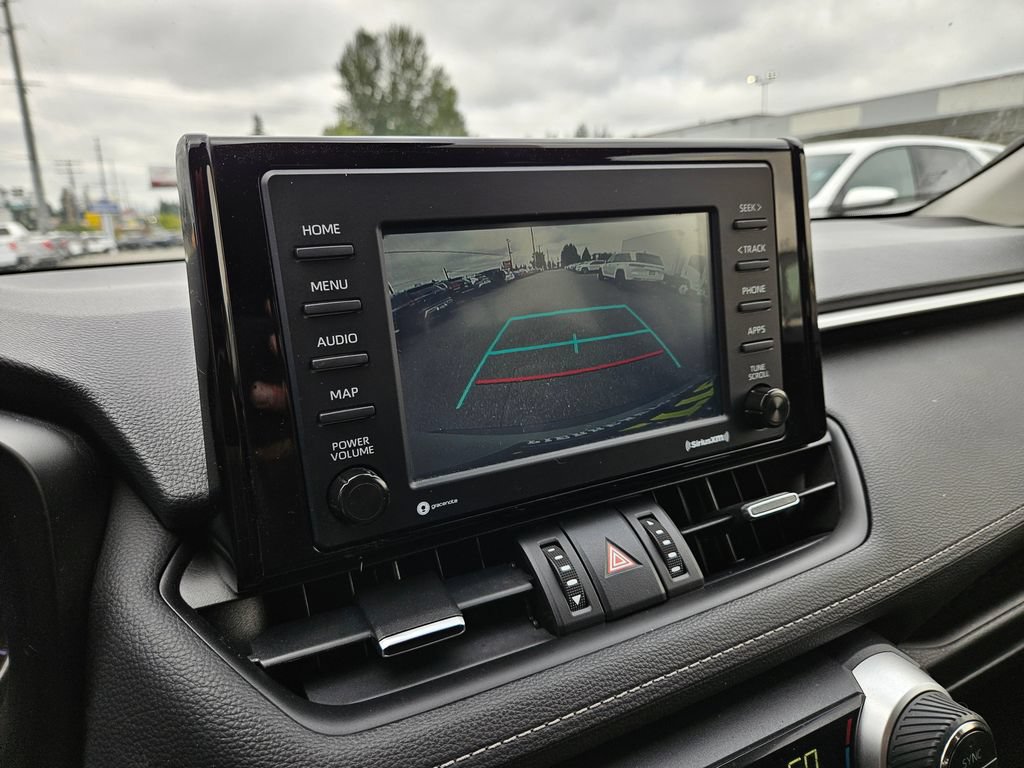 Used 2022 Toyota RAV4 XLE Premium FWD image 30