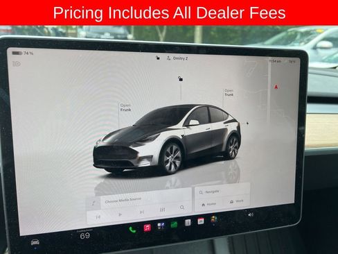 Used 2023 Tesla Model Y Long Range AWD/4WD image 7