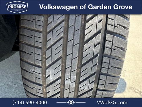 Used 2024 Volkswagen Atlas SE FWD image 9