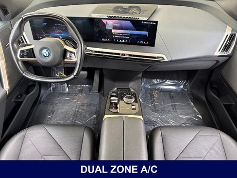 Used 2024 BMW iX xDrive50 w/ Premium Package AWD/4WD image 18