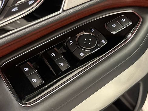 Used 2022 Lincoln Navigator Reserve AWD/4WD image 27