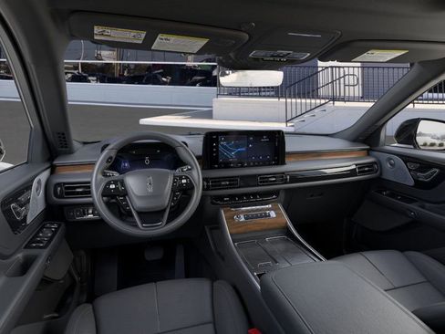 New 2026 Lincoln Aviator Reserve image 9
