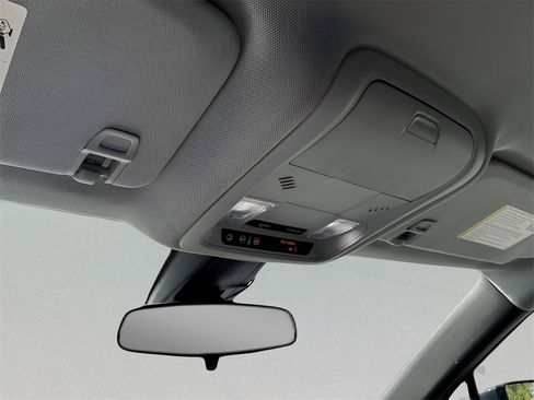 Used 2022 Chevrolet Blazer LT image 27