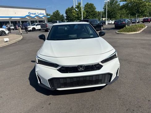 Used 2025 Honda Civic Sport Touring image 3