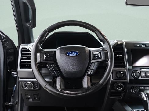 Used 2020 Ford F150 XLT w/ Equipment Group 302A Luxury AWD/4WD image 11