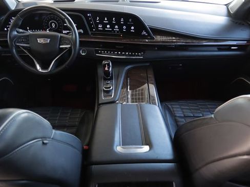 Used 2022 Cadillac Escalade ESV Sport Platinum w/ LPO, ONYX Package image 27