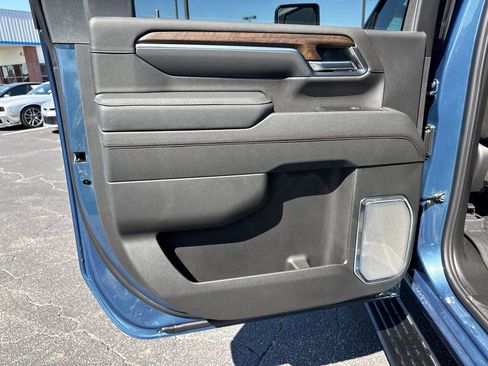 New 2026 Chevrolet Silverado 2500 High Country w/ High Country Premium Package AWD/4WD image 22