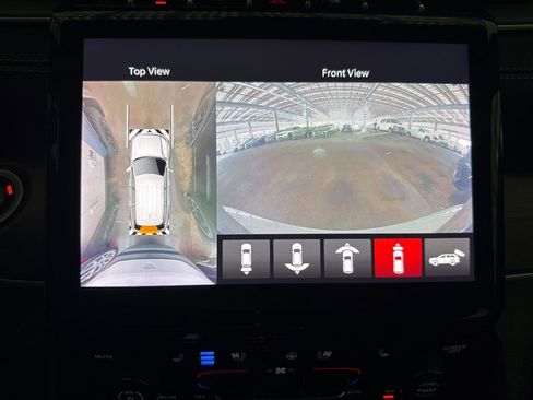 Used 2024 Jeep Grand Cherokee L Limited w/ Luxury Tech Group II image 45