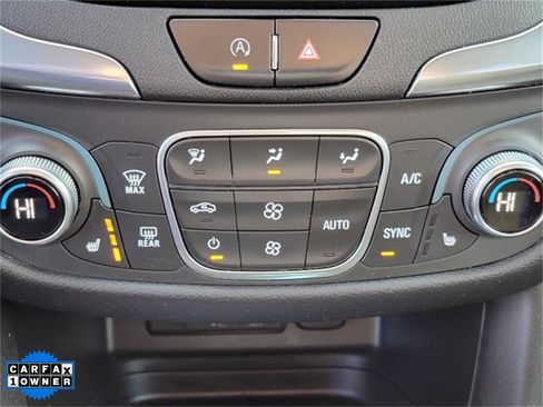 Used 2022 Chevrolet Equinox LT image 30