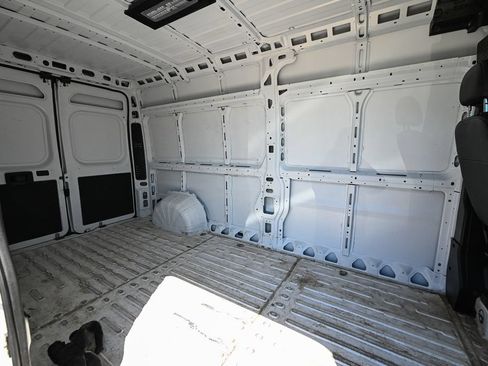 Used 2025 RAM ProMaster 3500 w/ Convenience Group FWD image 23