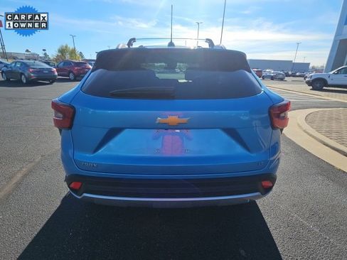 Used 2025 Chevrolet Trax LT w/ Driver Confidence Package image 6