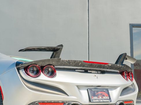 Used 2023 Ferrari F8 Tributo image 56