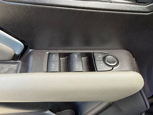 Used 2024 Chevrolet Colorado ZR2 w/ Safety Package AWD/4WD image 23