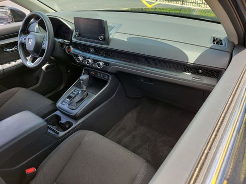 Used 2024 Honda CR-V EX image 13