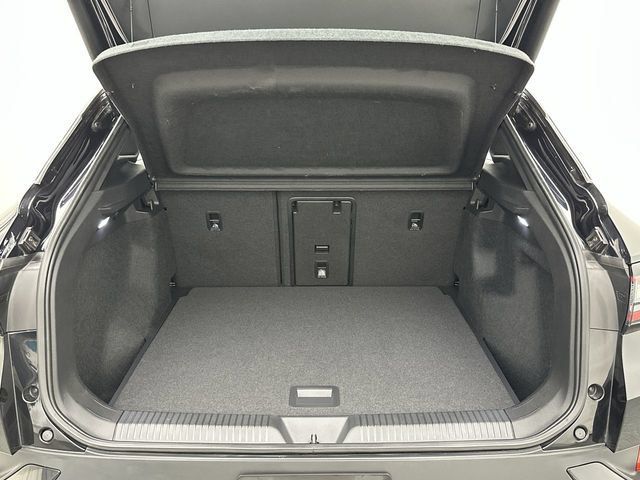 Used 2023 Volkswagen ID.4 Pro S Plus AWD/4WD image 26