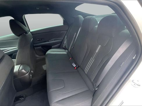 Used 2026 Hyundai Elantra Sport FWD image 18