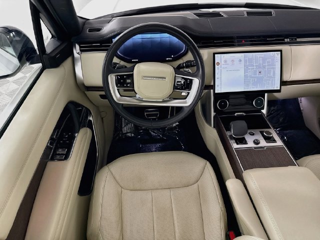 Used 2023 Land Rover Range Rover Long Wheelbase SE AWD/4WD image 23