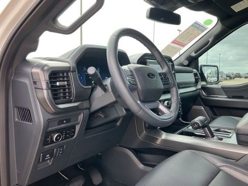 Used 2025 Ford F150 Lariat w/ Equipment Group 501A Mid AWD/4WD image 24