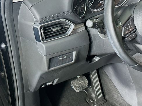 Used 2022 MAZDA CX-5 AWD 2.5 S w/ Preferred Package image 17