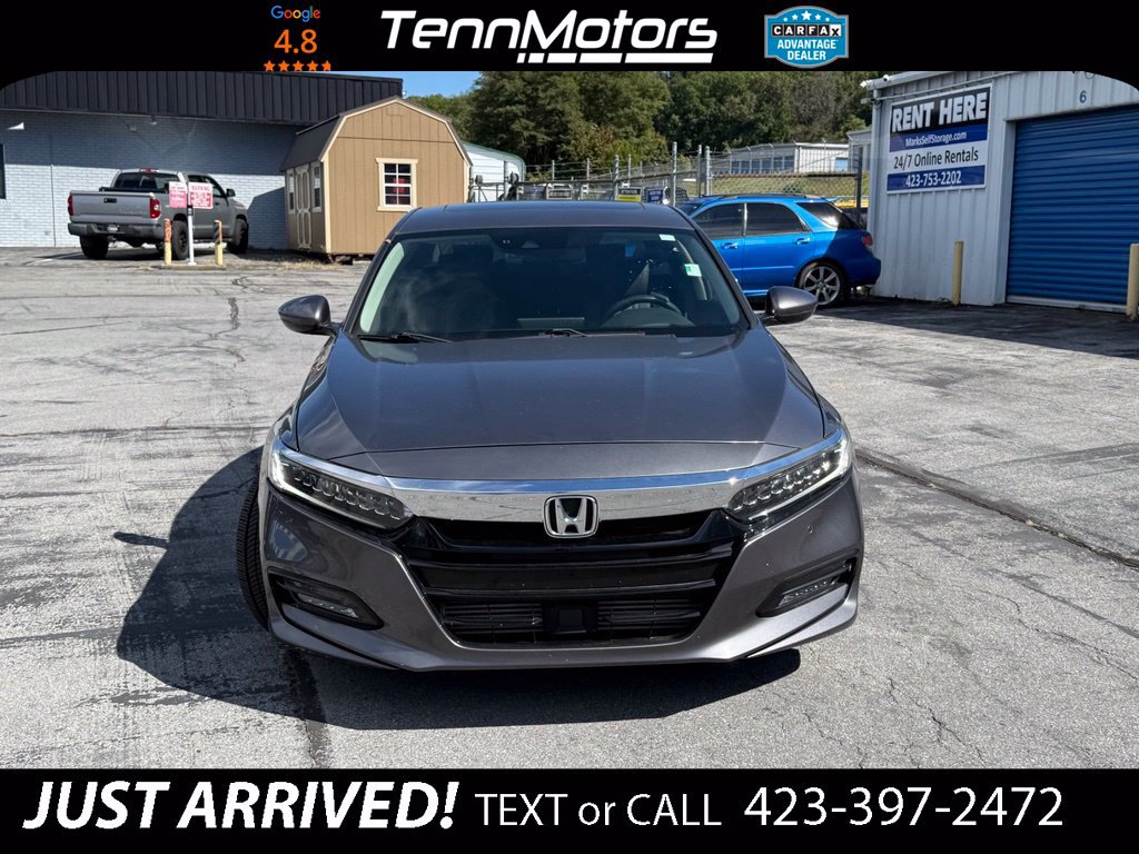 Used 2018 Honda Accord Touring image 2