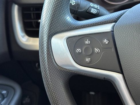 Used 2023 GMC Terrain SLE w/ Driver Convenience Package image 33