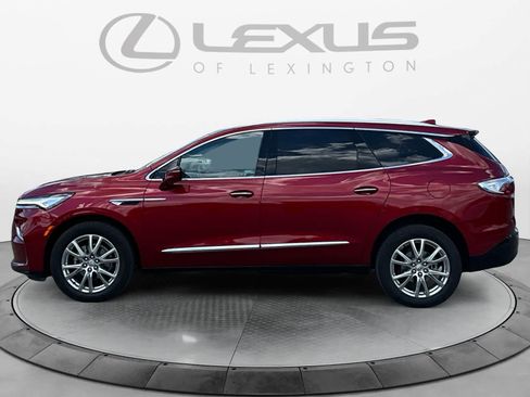 Used 2023 Buick Enclave Essence w/ Experience Buick Package FWD image 2