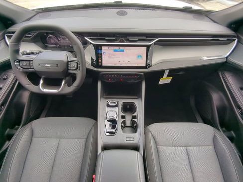 New 2026 Jeep Cherokee Laredo AWD/4WD image 17