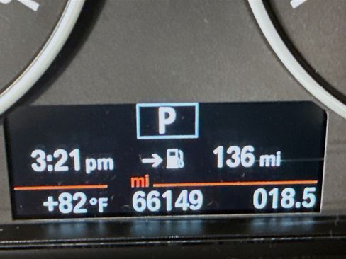 Used 2018 BMW 330i Sedan image 16