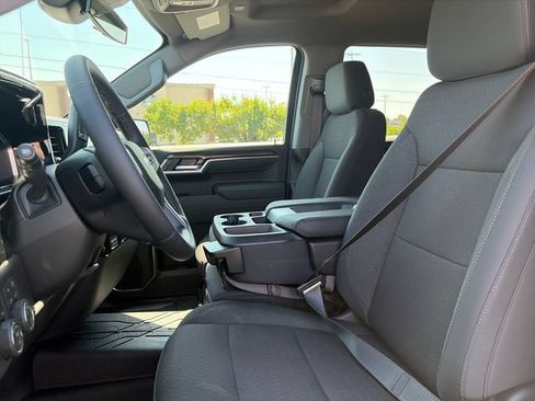 New 2026 Chevrolet Silverado 1500 LT w/ Safety Package AWD/4WD image 17